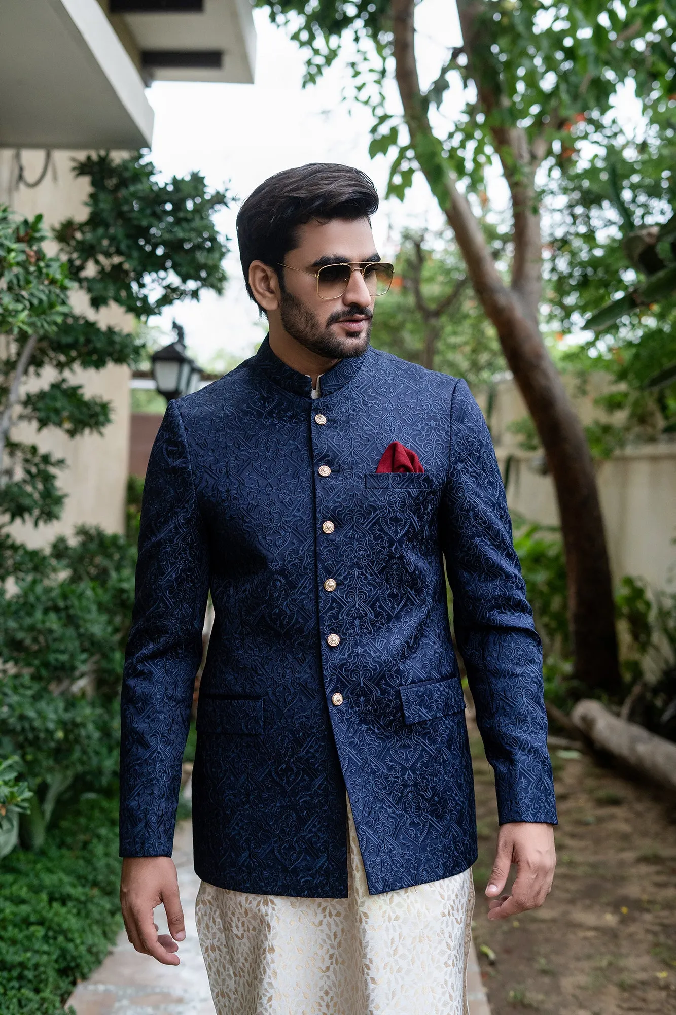 ER 2082 Navy BLue Chicken Embroidery wedding Prince Coat