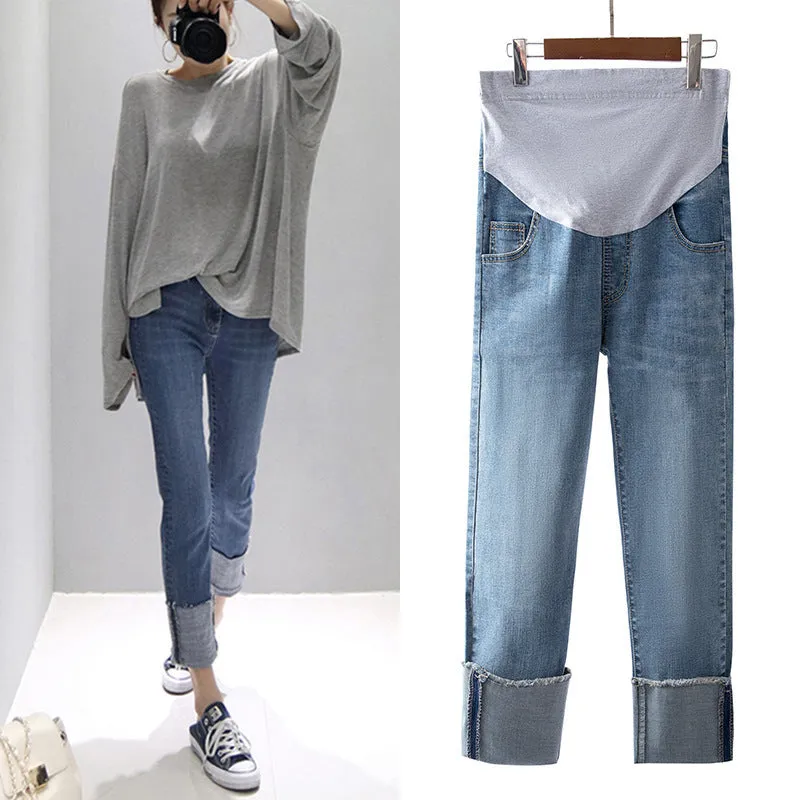 Straight Cropped Jeans - Stylish Women's Denim Pants